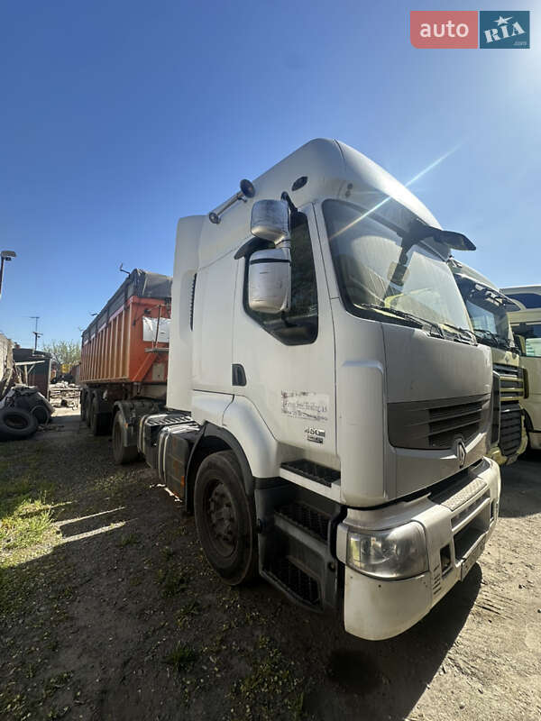 Тягач Renault Premium 2009 в Черкасах