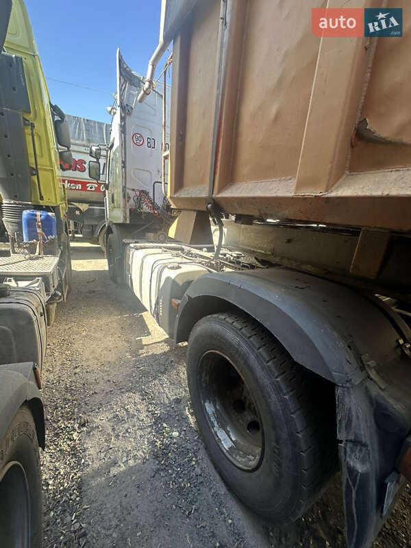 Тягач Renault Premium 2009 в Черкасах