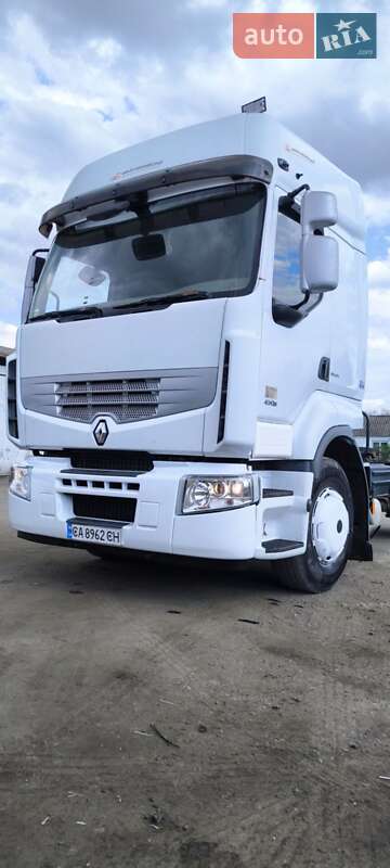 Тягач Renault Premium 2008 в Умани