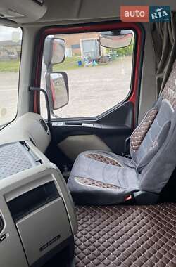 Тягач Renault Premium 2009 в Яворові