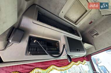 Тягач Renault Premium 2006 в 