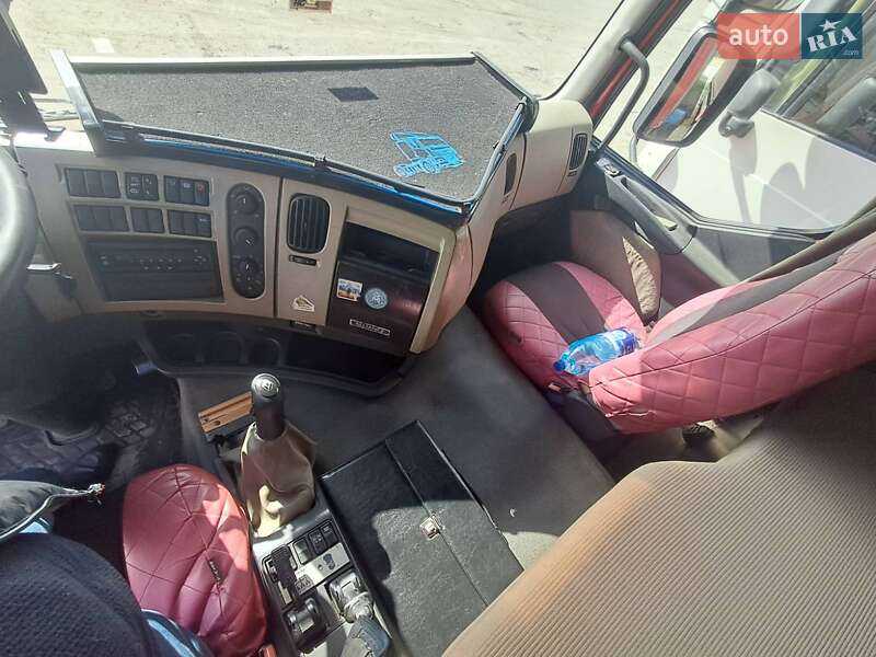 Тягач Renault Premium 2008 в Днепре