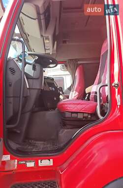 Тягач Renault Premium 2008 в 