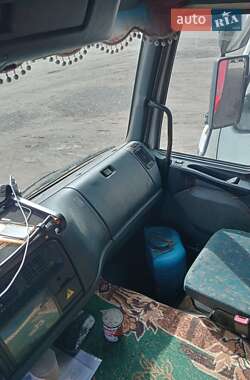 Тягач Renault Premium 1998 в 