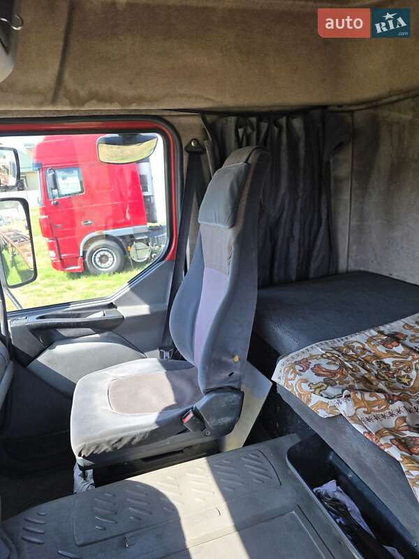 Тягач Renault Premium 2005 в Кременчуге