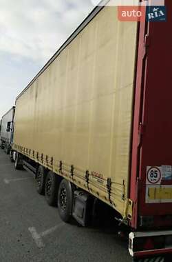 Тягач Renault Premium 2011 в 