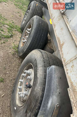 Тягач Renault Premium 2006 в 