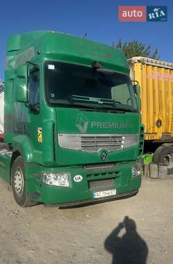 Тягач Renault Premium 2010 в 