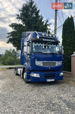 Тягач Renault Premium 2012 в Тячеве