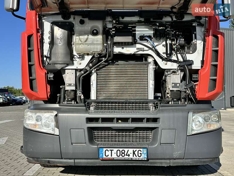 Тягач Renault Premium 2013 в Луцке