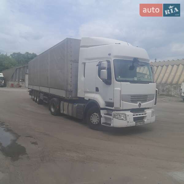 Тягач Renault Premium 2012 в 