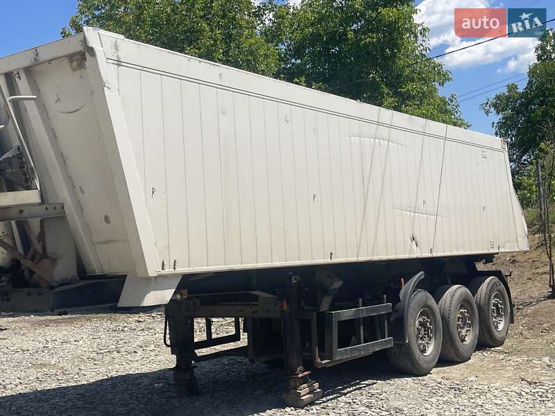 Тягач Renault Premium 2012 в Тячеве фото 100 Тягач Renault Premium 2012 в Тячеве