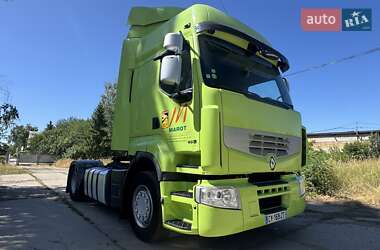 Тягач Renault Premium 2013 в 