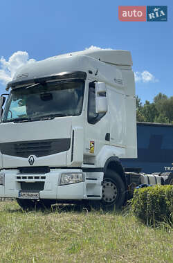Тягач Renault Premium 2013 в 
