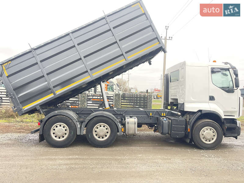 Самосвал Renault Premium 2010 в Радехове