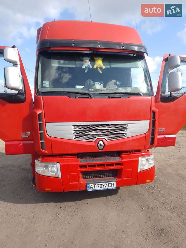 Тягач Renault Premium 2008 в Ивано-Франковске