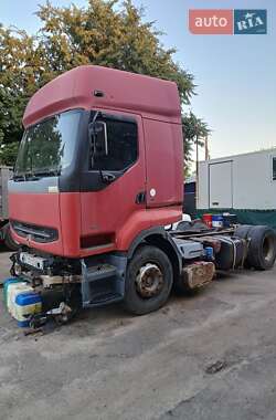 Тягач Renault Premium 2000 в 