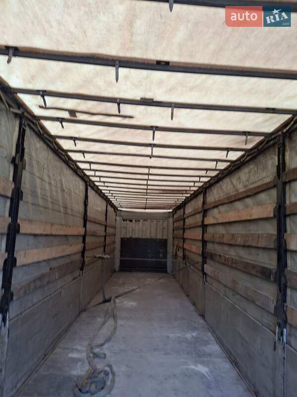 Тягач Renault Premium 2008 в Калуше