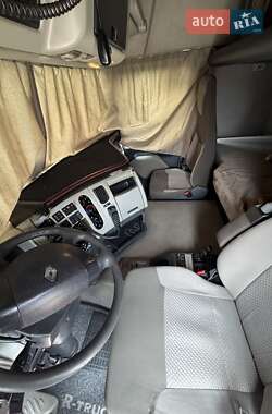 Тягач Renault Premium 2012 в 