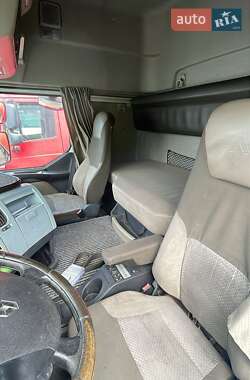 Тягач Renault Premium 2010 в 