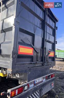 Контейнеровоз Renault Premium 2013 в 