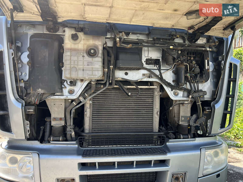 Тягач Renault Premium 2012 в Харькове