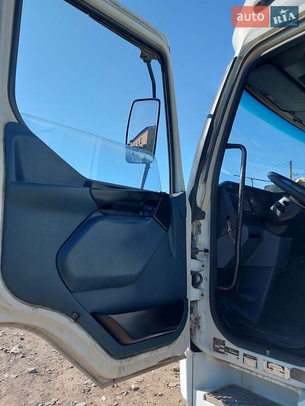 Тягач Renault Premium 1999 в Львове фото 11 Тягач Renault Premium 1999 в Львове