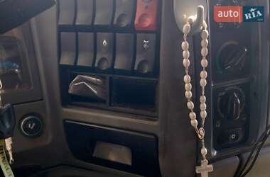 Грузовой фургон Renault Premium 2006 в 