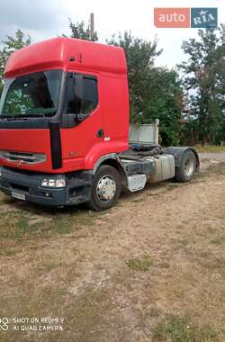 Тягач Renault Premium 2005 в Вендичанах