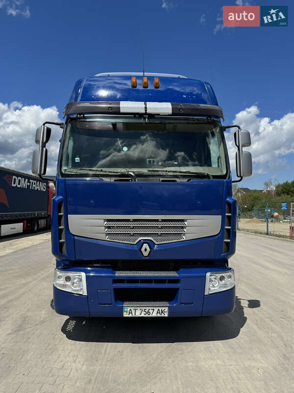 Тягач Renault Premium 2008 в Долине