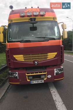 Тягач Renault Premium 2009 в Львове
