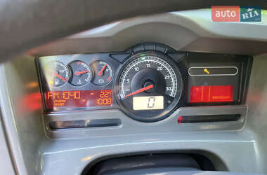Мультиліфт Renault Premium 2010 в 