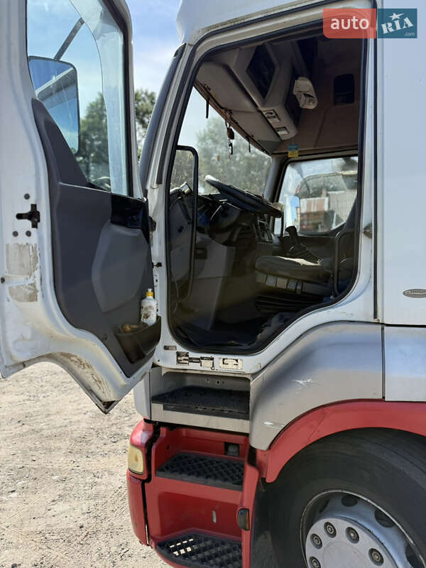 Тягач Renault Premium 2005 в Радехове фото 17 Тягач Renault Premium 2005 в Радехове