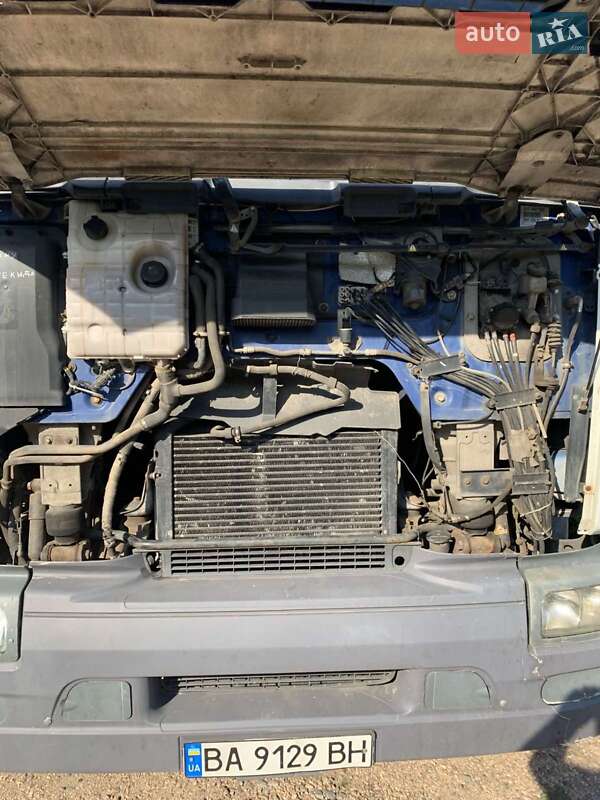 Грузовой фургон Renault Premium 2000 в Александрие