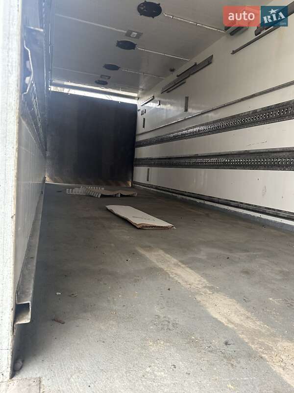 Для перевезення тварин Renault Premium 2013 в Львові