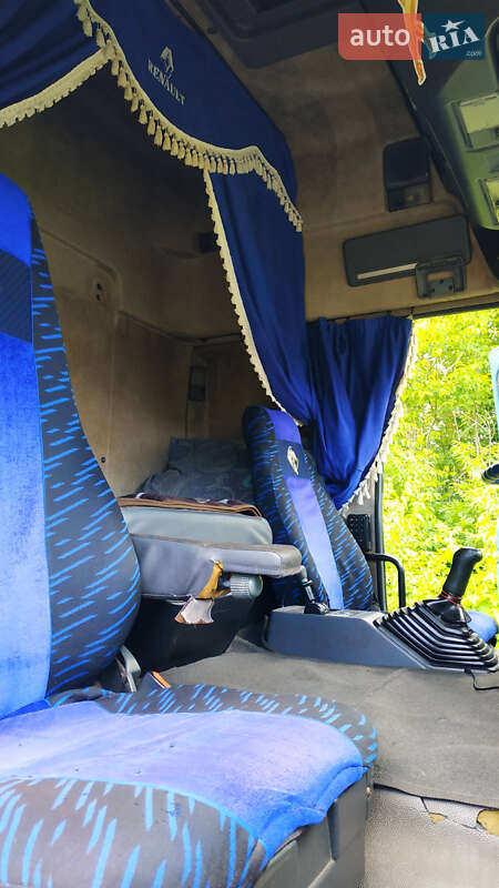 Борт Renault Premium 2001 в Пирятине