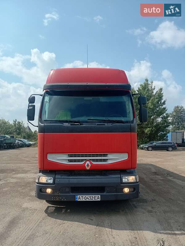 Тентованый Renault Premium 2005 в Ивано-Франковске