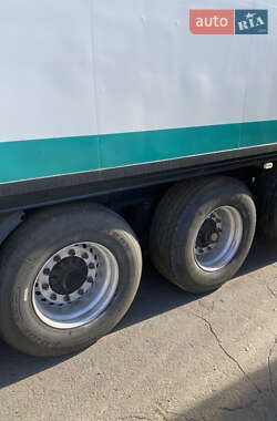 Тягач Renault Premium 2011 в 