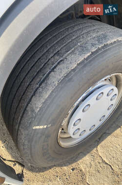 Тягач Renault Premium 2011 в 