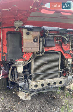 Грузовой фургон Renault Premium 2000 в 