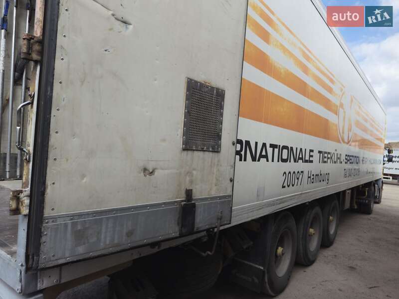 Тягач Renault Premium 2006 в Запорожье