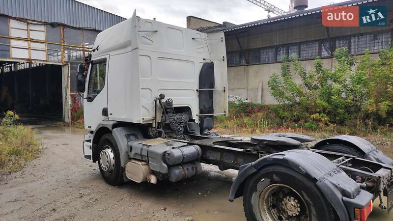 Тягач Renault Premium 2006 в Харкові фото 2 Тягач Renault Premium 2006 в Харкові