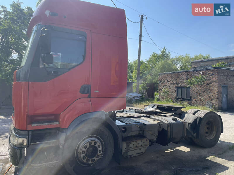Тягач Renault Premium 2000 в Днепре