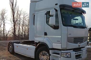 Тягач Renault Premium 2006 в Маньковке