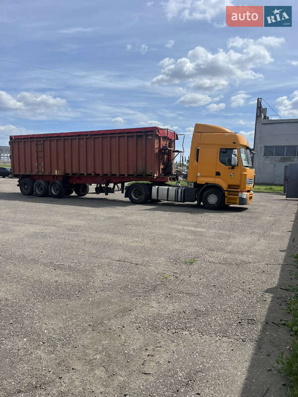 Тягач Renault Premium 2011 в Измаиле