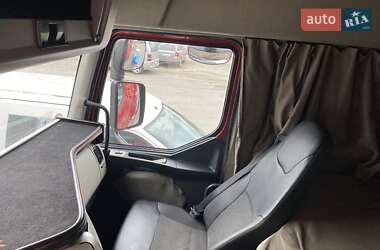 Тягач Renault Premium 2011 в 