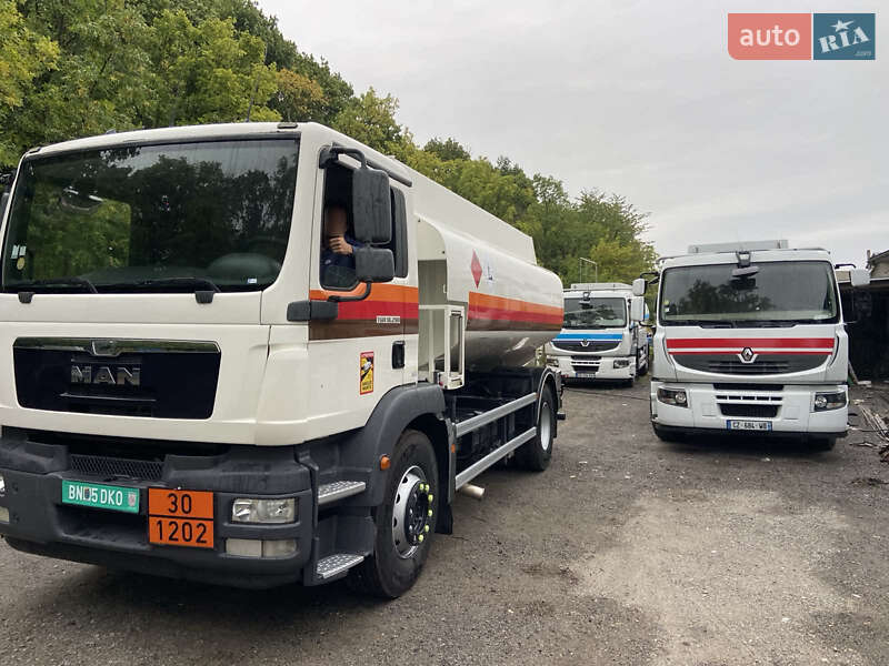 Бензовоз Renault Premium 2013 в Тернополе