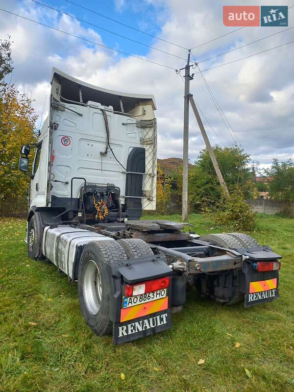 Тягач Renault Premium 2008 в Иршаве