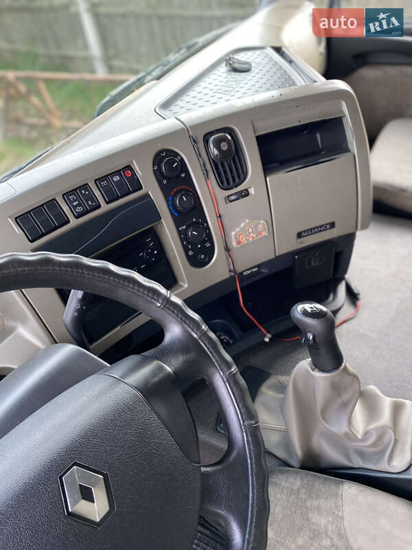 Тягач Renault Premium 2008 в Рівному фото 6 Тягач Renault Premium 2008 в Рівному
