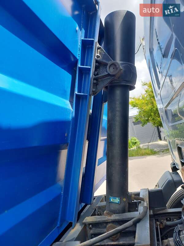 Самоскид Renault Premium 2006 в Рівному фото 3 Самоскид Renault Premium 2006 в Рівному